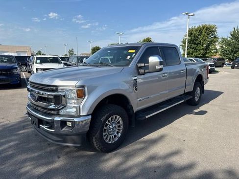 Used 2022 Ford F350 XLT w/ XLT Premium Package AWD/4WD image 3