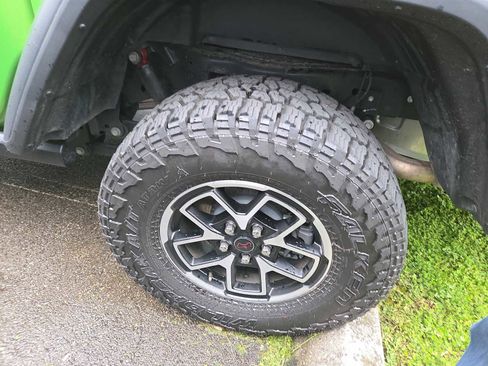 Used 2025 Jeep Gladiator Rubicon w/ Safety Group image 6