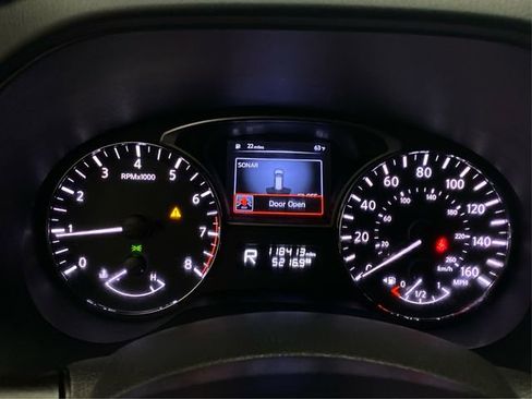 Used 2014 Nissan Pathfinder SL FWD image 20