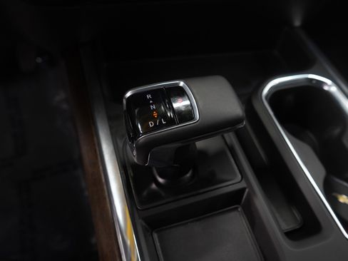 Used 2023 Chevrolet Silverado 1500 High Country image 22