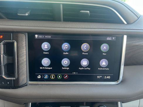 Used 2021 GMC Yukon XL Denali w/ Denali Ultimate Package AWD/4WD image 24