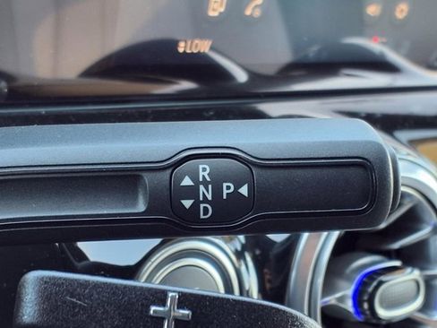 New 2025 Mercedes-Benz GLA 250 4MATIC image 10