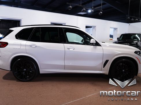 Used 2022 BMW X5 sDrive40i w/ M Sport Package RWD image 8