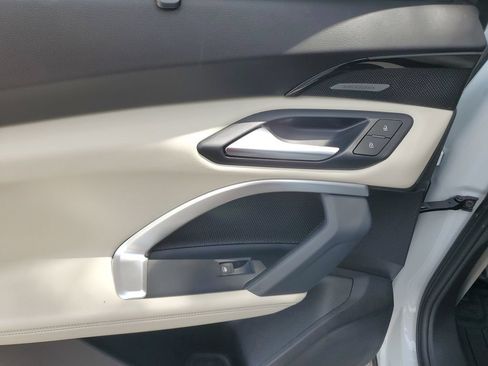 Certified 2025 Audi Q5 Premium Plus w/ Premium Plus AWD/4WD image 19