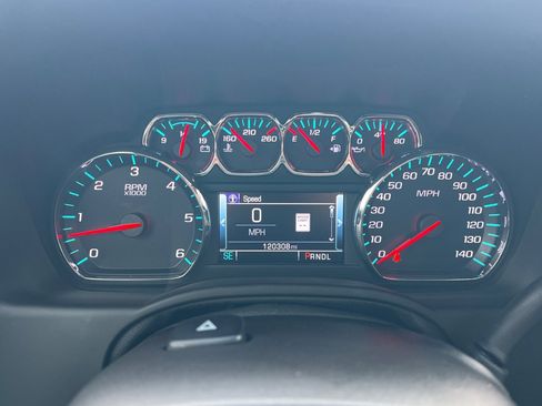 Used 2018 GMC Yukon SLT w/ Open Road Package image 23