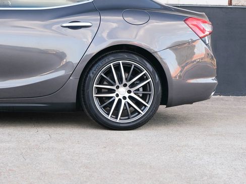 Used 2018 Maserati Ghibli Sedan 4D image 10