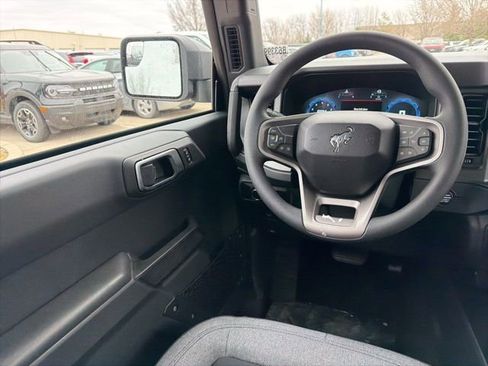 New 2026 Ford Bronco 4-Door image 15