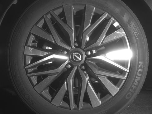 Used 2025 Nissan Altima 2.5 SV image 12