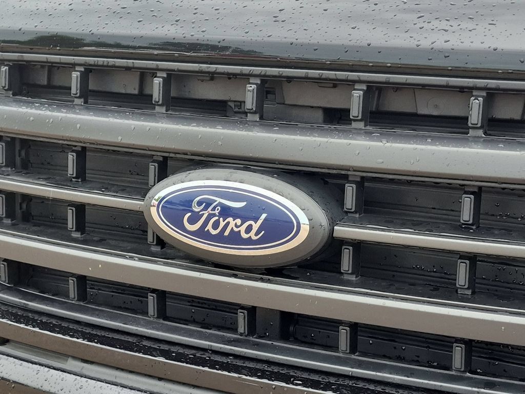 Used 2023 Ford F150 Lariat w/ Equipment Group 502A High AWD/4WD image 10