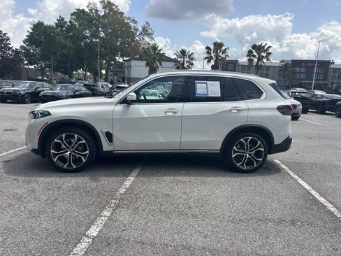 Certified 2026 BMW X5 sDrive40i w/ Climate Comfort Package image 7
