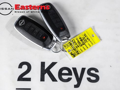 Used 2023 Nissan Rogue SL w/ SL Premium Package image 28