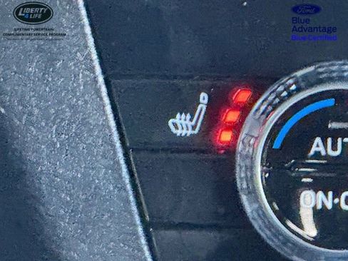 Used 2023 Mitsubishi Outlander SE image 23