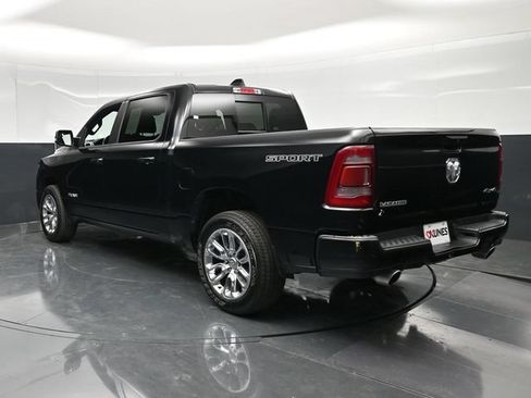 Used 2023 RAM 1500 Laramie AWD/4WD image 11