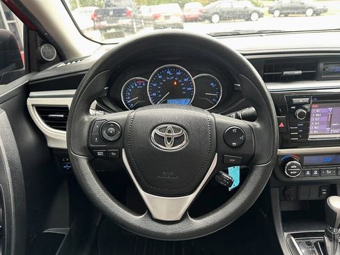 Used 2016 Toyota Corolla LE image 18