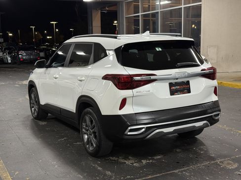 Used 2023 Kia Seltos S image 15