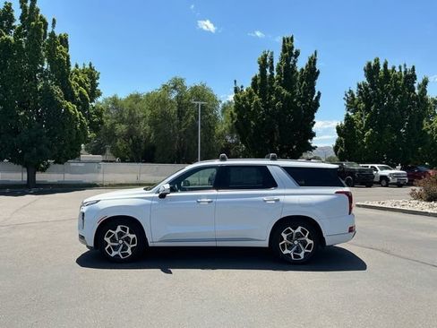 Used 2022 Hyundai Palisade Calligraphy w/ Winter Package AWD/4WD image 8
