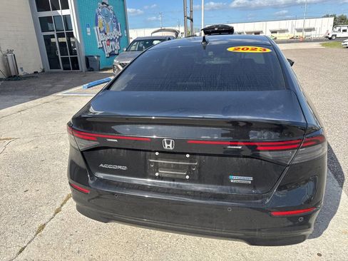 Used 2023 Honda Accord Touring image 8