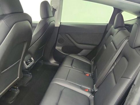 Used 2024 Tesla Model Y 2WD image 25