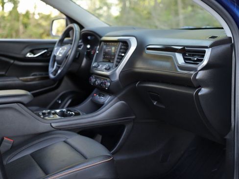 Used 2023 GMC Acadia AT4 w/ GMC Pro Grade Package image 39