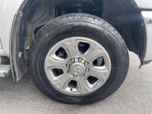 Used 2015 RAM 2500 Laramie w/ Protection Group image 11