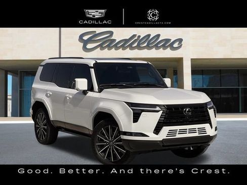 Used 2025 Lexus GX 550 w/ Accessory Package (2T) AWD/4WD image 2