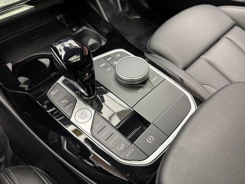 Certified 2023 BMW X4 xDrive30i w/ Premium Package image 20