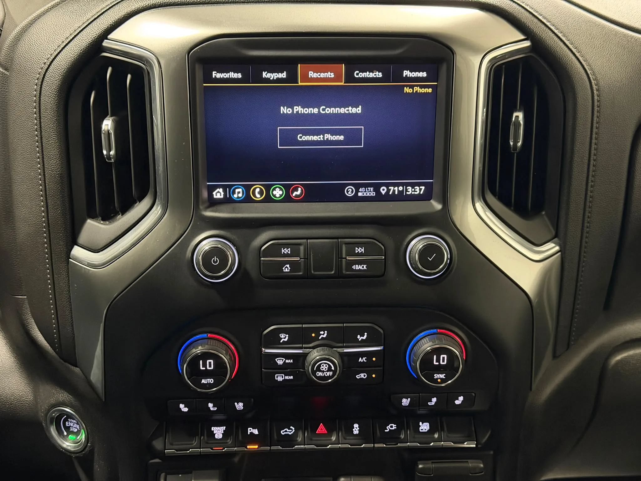 Used 2020 Chevrolet Silverado 2500 LTZ w/ LTZ Convenience Package RWD image 38