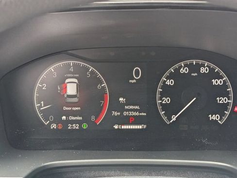 Certified 2025 Honda CR-V EX image 20