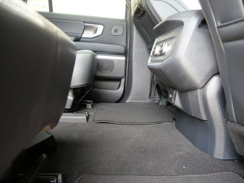 New 2027 Ford Expedition Platinum AWD/4WD image 14