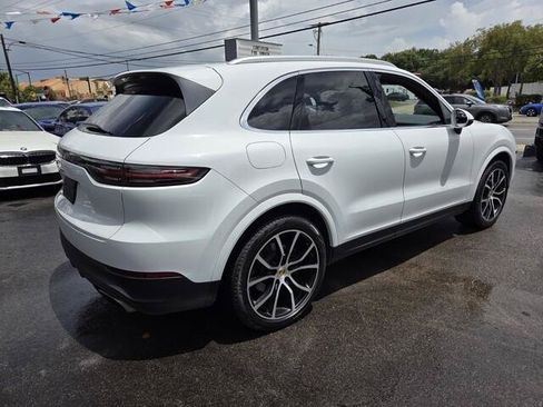 Used 2019 Porsche Cayenne AWD/4WD image 21