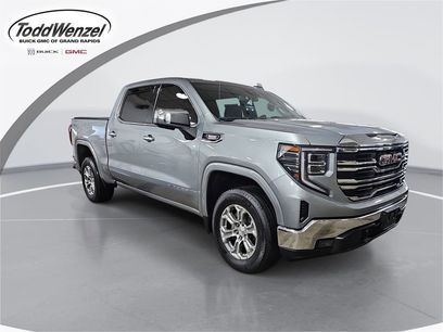 Used 2023 GMC Sierra 1500 SLT w/ SLT Convenience Package