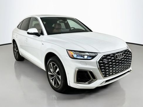 Used 2021 Audi Q5 Prestige w/ Prestige Package AWD/4WD image 3
