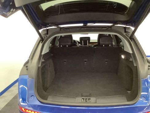 Used 2021 Lincoln Corsair Reserve w/ Equipment Group 201A image 21