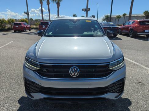 Used 2022 Volkswagen Tiguan SE R-Line image 15