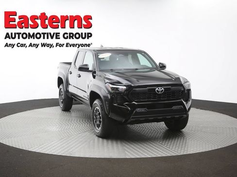 Used 2025 Toyota Tacoma TRD Off-Road AWD/4WD image 49