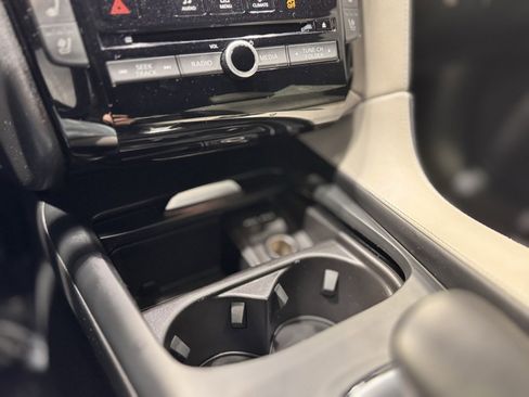 Used 2023 INFINITI QX55 Essential w/ Cargo Package image 10