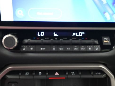 Used 2025 Toyota Tundra Limited w/ TRD Off-Road Package AWD/4WD image 22