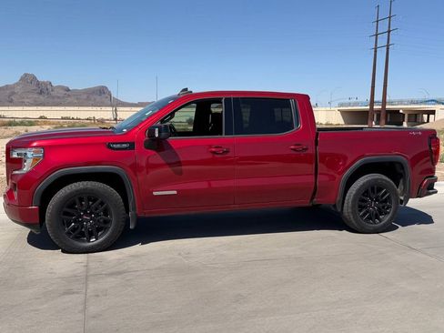 Used 2020 GMC Sierra 1500 Elevation w/ Elevation Value Package AWD/4WD image 4