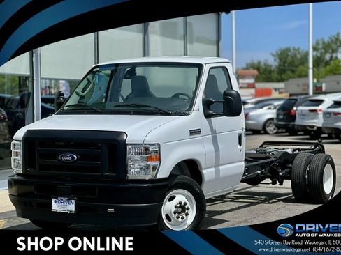 Used 2024 Ford E-350 and Econoline 350 Super Duty w/ Driver's Safety Package RWD image 1