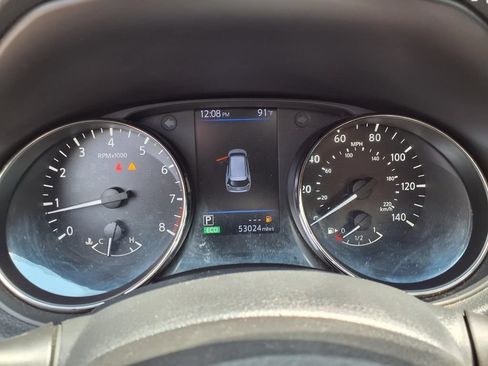 Used 2019 Nissan Rogue SV FWD image 21