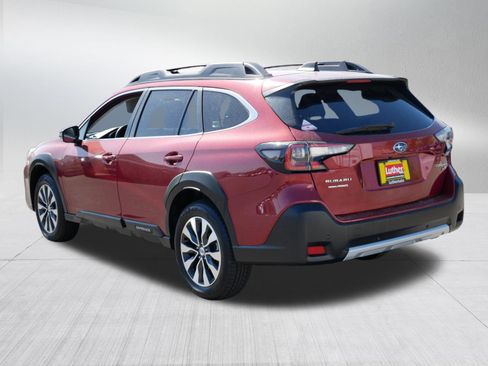 Used 2024 Subaru Outback Limited XT AWD/4WD image 5