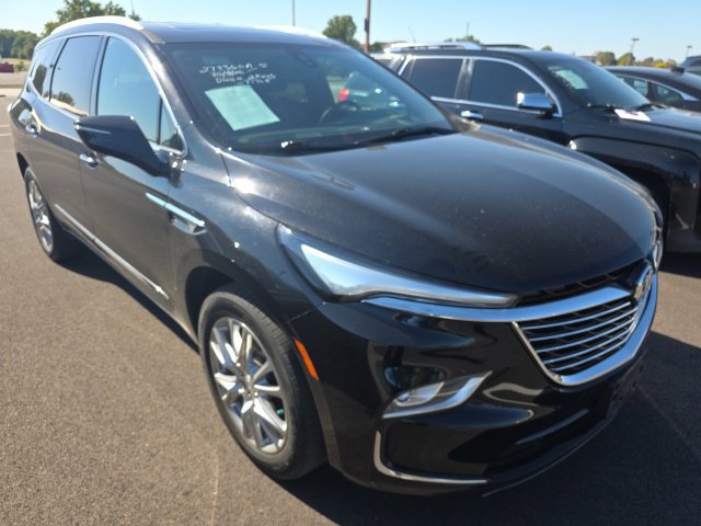 Used 2022 Buick Enclave Premium w/ Experience Buick Package AWD/4WD image 5