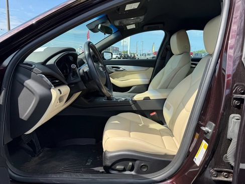 Used 2021 Cadillac CT5 Luxury w/ Cold Weather Package RWD image 27