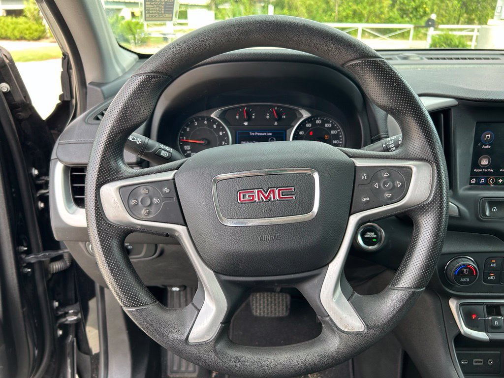 Used 2022 GMC Terrain SLE w/ Driver Convenience Package FWD image 19