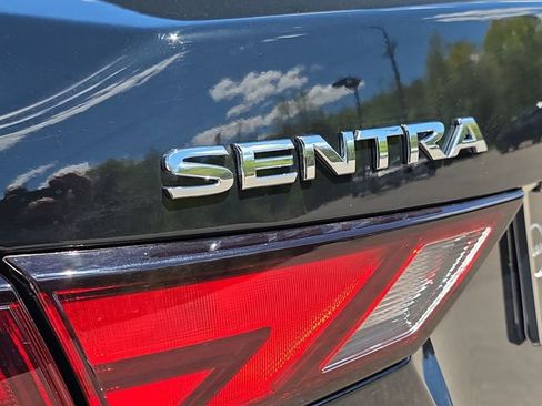 Certified 2025 Nissan Sentra S FWD image 27