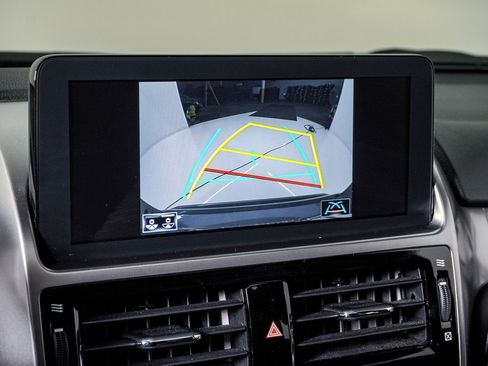 Used 2023 Lexus GX 460 Premium w/ Premium Package image 24