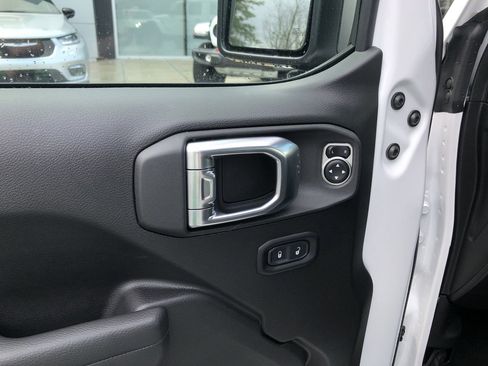 New 2026 Jeep Gladiator Willys image 20