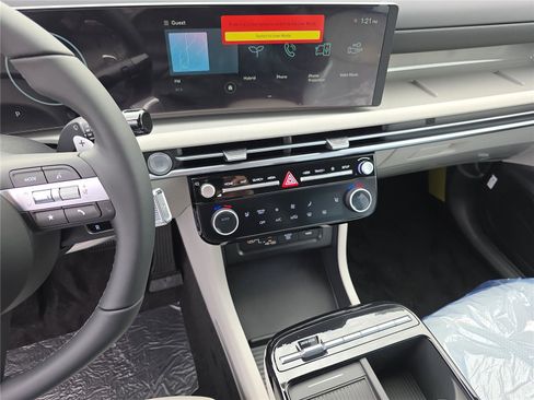 New 2026 Hyundai Tucson SEL image 18