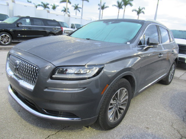 Used 2021 Lincoln Nautilus Reserve FWD image 3