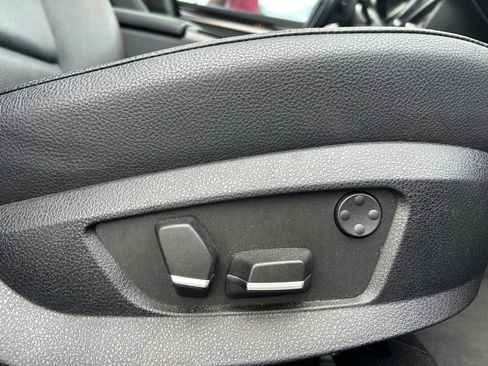 Used 2013 BMW 528i Sedan RWD image 16